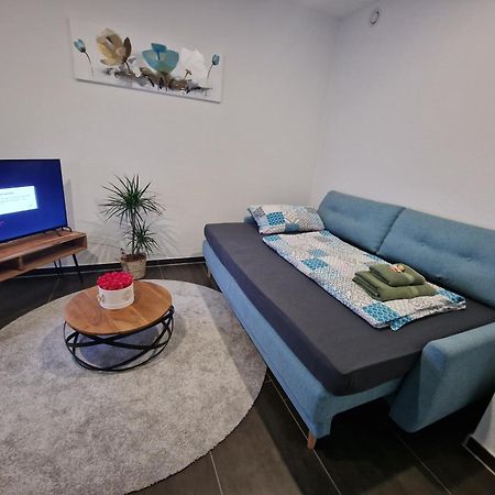 Exklusive Ferienwohnung In Lingen Holthausen 2Zim, 2Badez,Kueche,Balkon,Waschmaschine Exterior photo